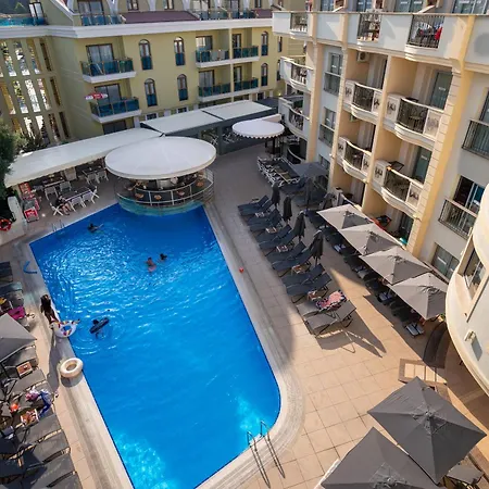 Hotel Club Karakas
