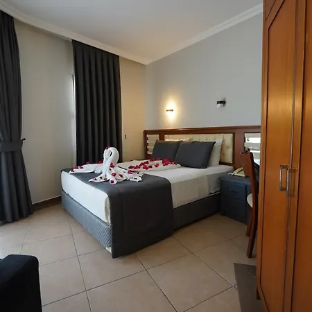 Club Karakas Hotel