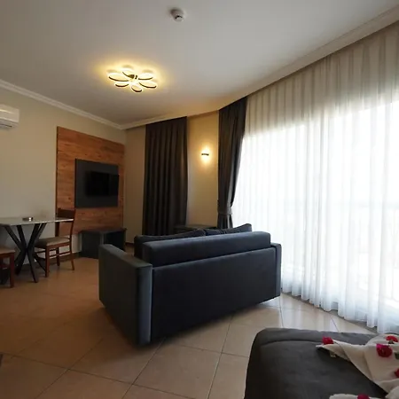 Hotel Club Karakas 2*