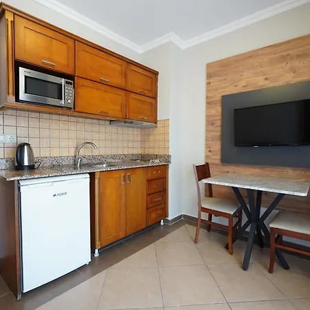 Hotel Club Karakas