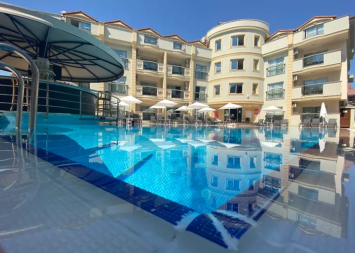 Club Karakas Μαρμαρίς