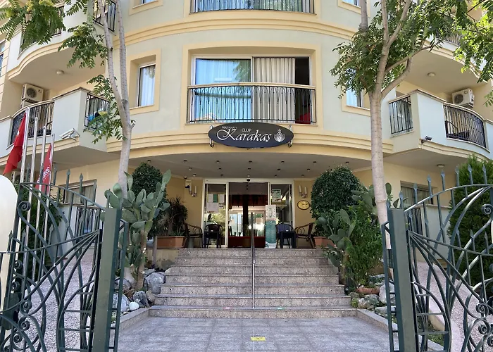 Club Karakas 2*