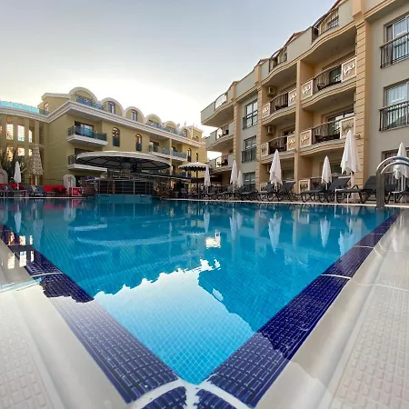 Отель Club Karakas 4*