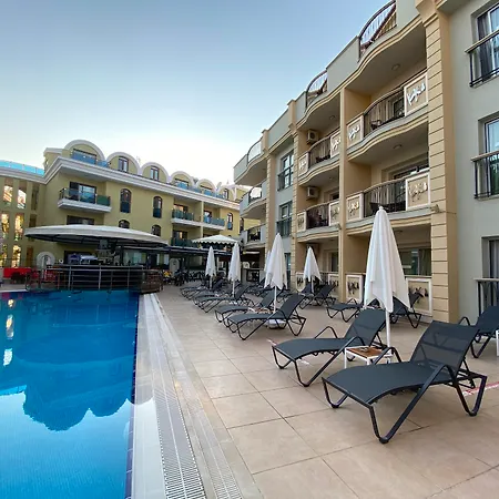 Club Karakas 2* مرمريس