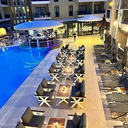 Club Karakas Hotel 4*
