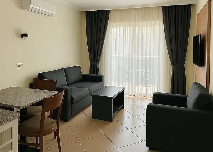 Club Karakas 2* מרמריס