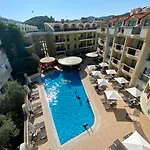 Hotel Club Karakas