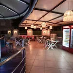 Club Karakas