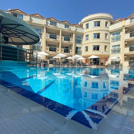 Club Karakas Мармарис
