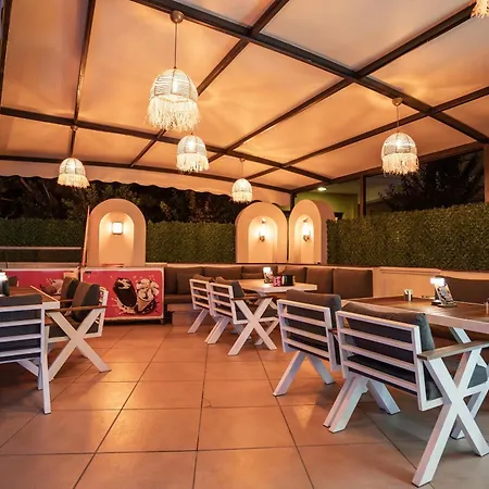 Club Karakas Мармарис