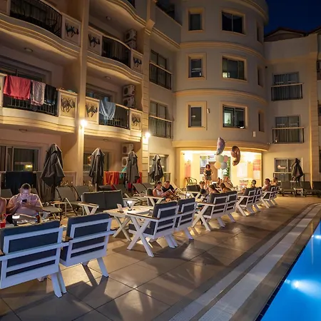 Club Karakas Отель