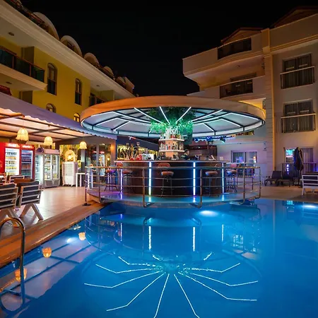 Club Karakas Отель