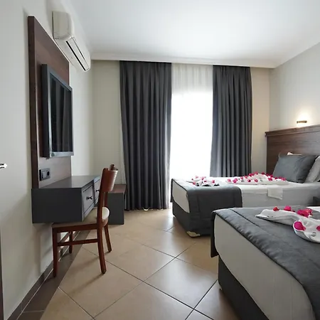 Club Karakas 2* Μαρμαρίς
