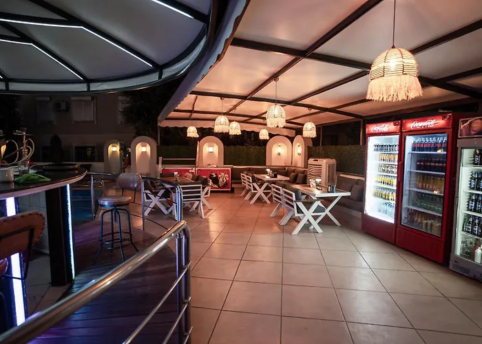 Club Karakas