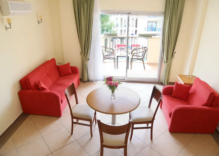 Club Karakas Hotell 2*